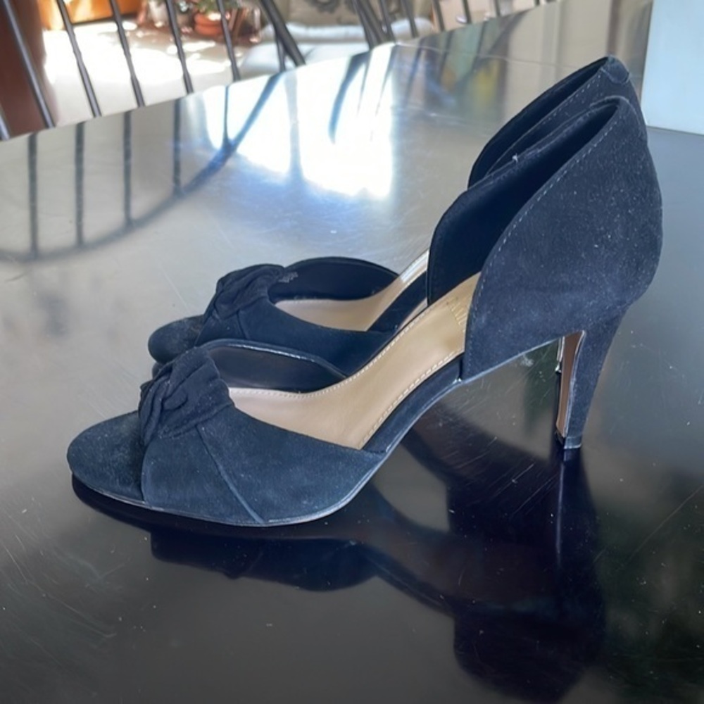 Vince Camuto Catiela black suede heels: